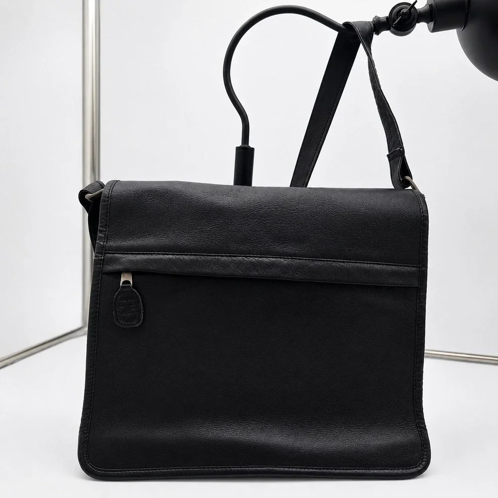 Vintage Frye Black Leather Messenger Bag Crossbody Laptop Briefcase Satchel USA